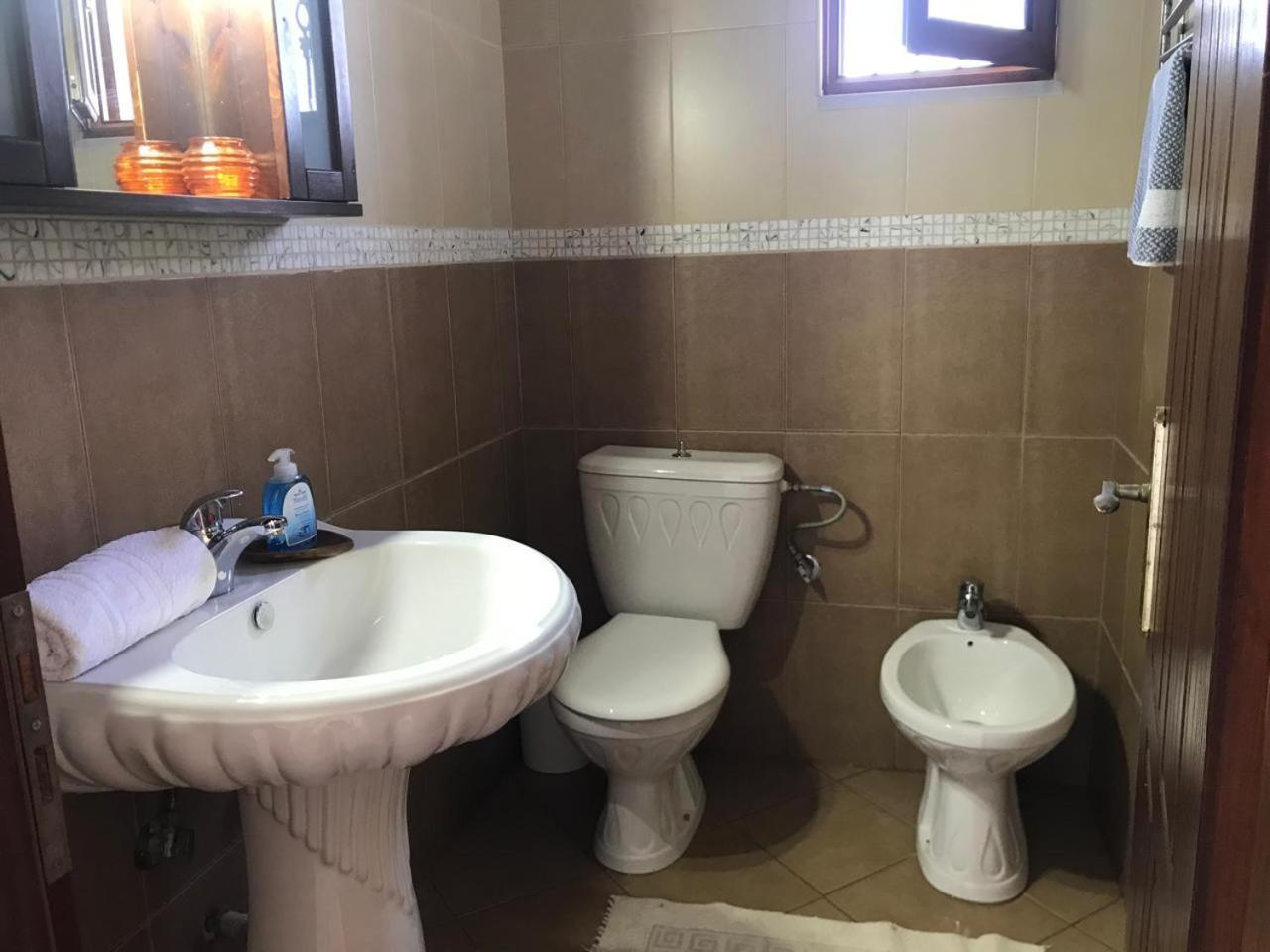 קסאמיל Villa Kolonja מראה חיצוני תמונה
