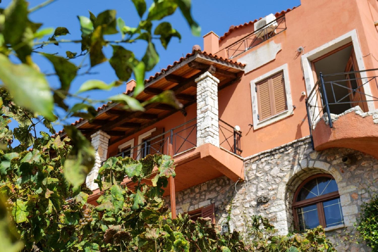 קסאמיל Villa Kolonja מראה חיצוני תמונה