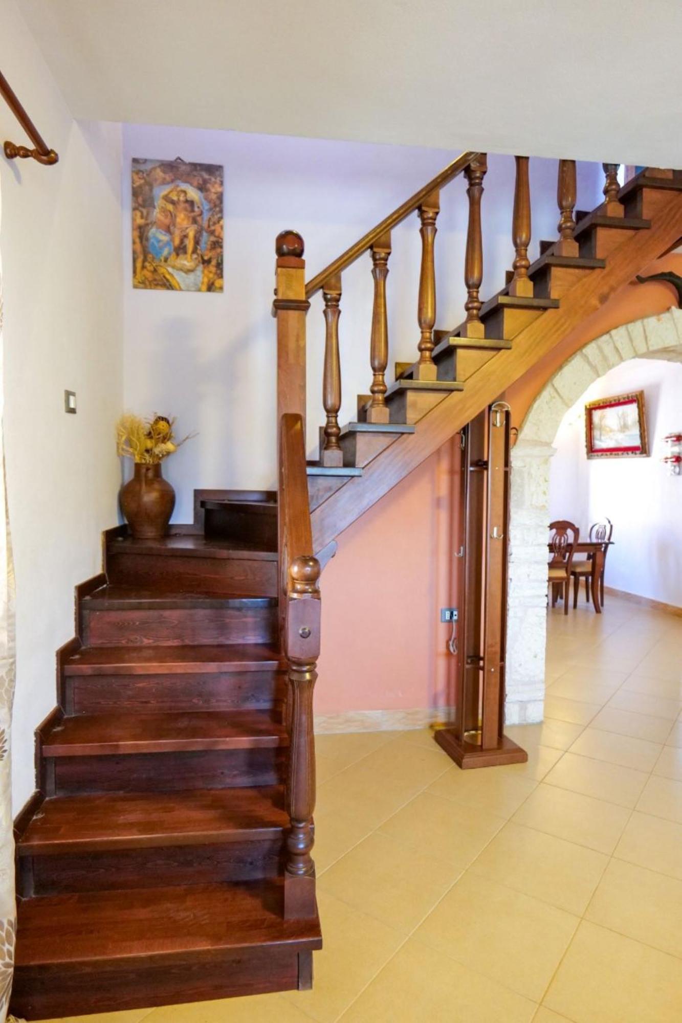 קסאמיל Villa Kolonja מראה חיצוני תמונה